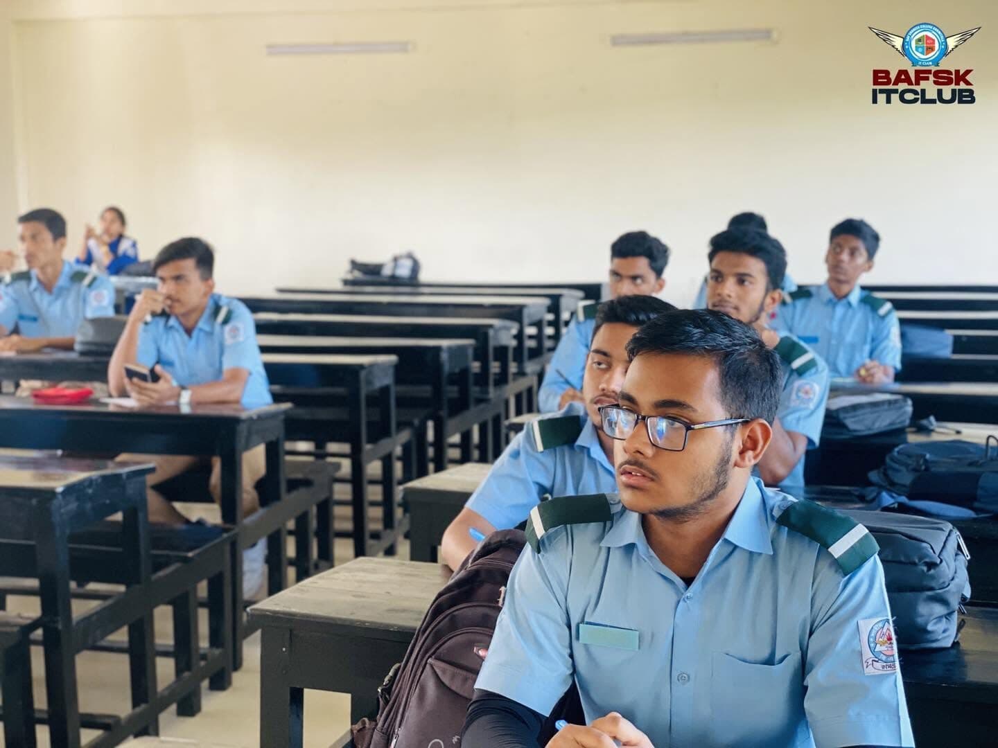 Seminar and orientation session