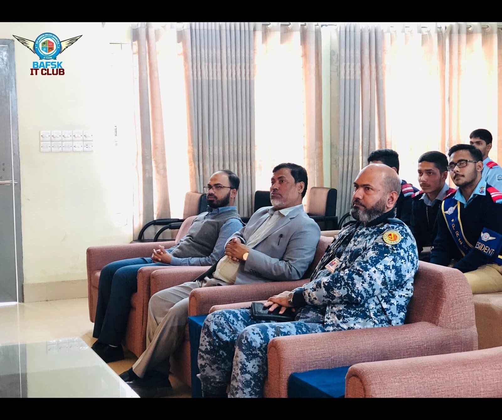 Seminar and orientation session